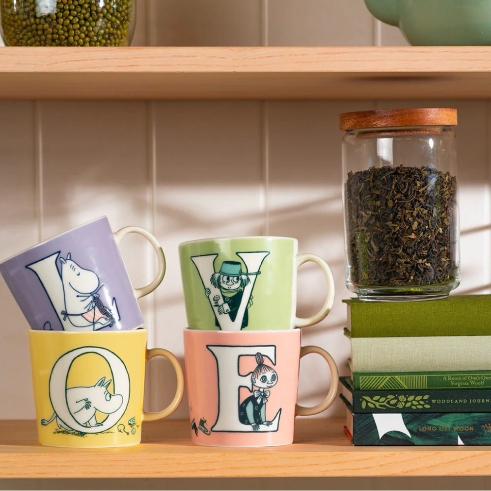 Arabia Moomin Mug 0.4L Alphabet Collection V Tableware Kitchenware Japan New - Picture 3 of 9